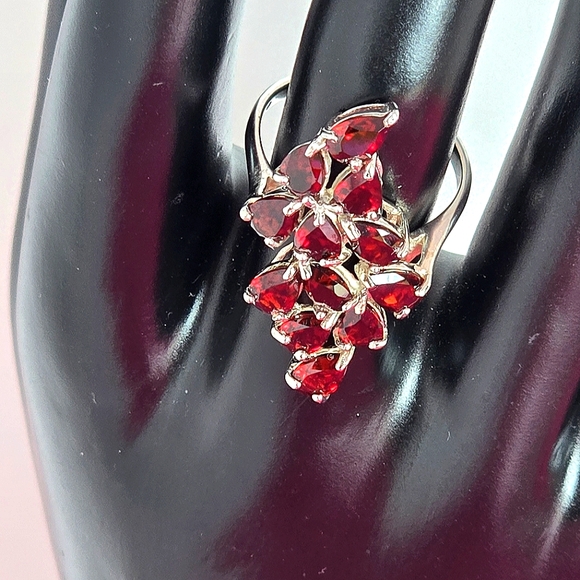 Natural Garnet 925 Sterling Silver Ring Sz 7.75 - Picture 6 of 7